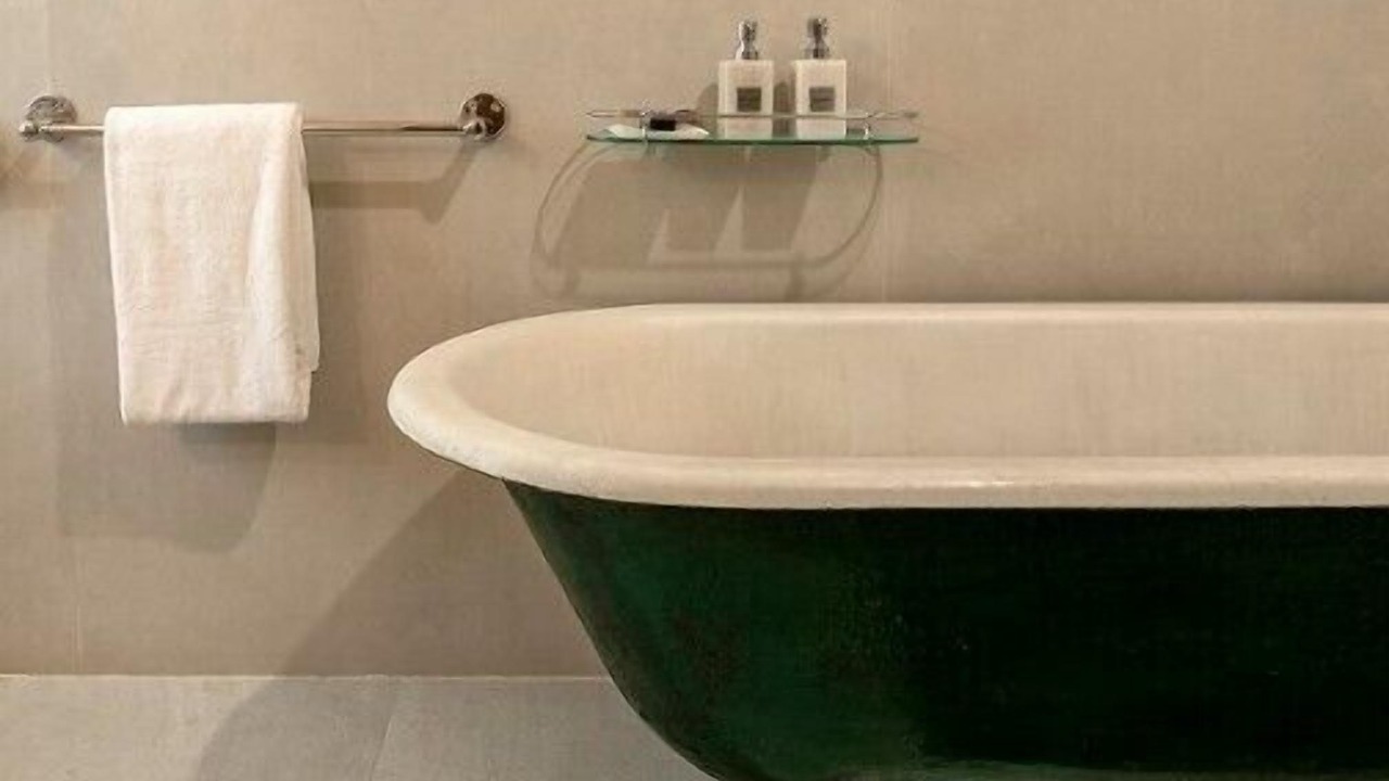 Photo of Bathroom in Kurseong
