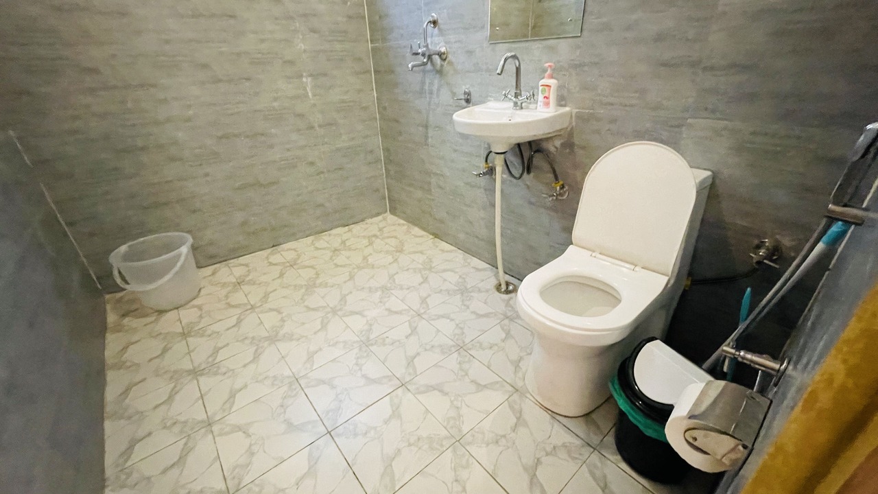 Photo of Bathroom in Jibhi