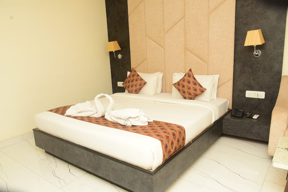 Photo of Bedroom in Dhanbad