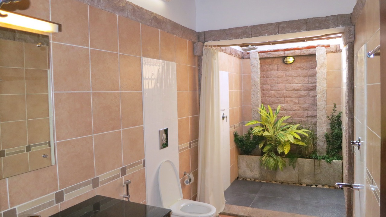 Photo of Bathroom in Saranthangi