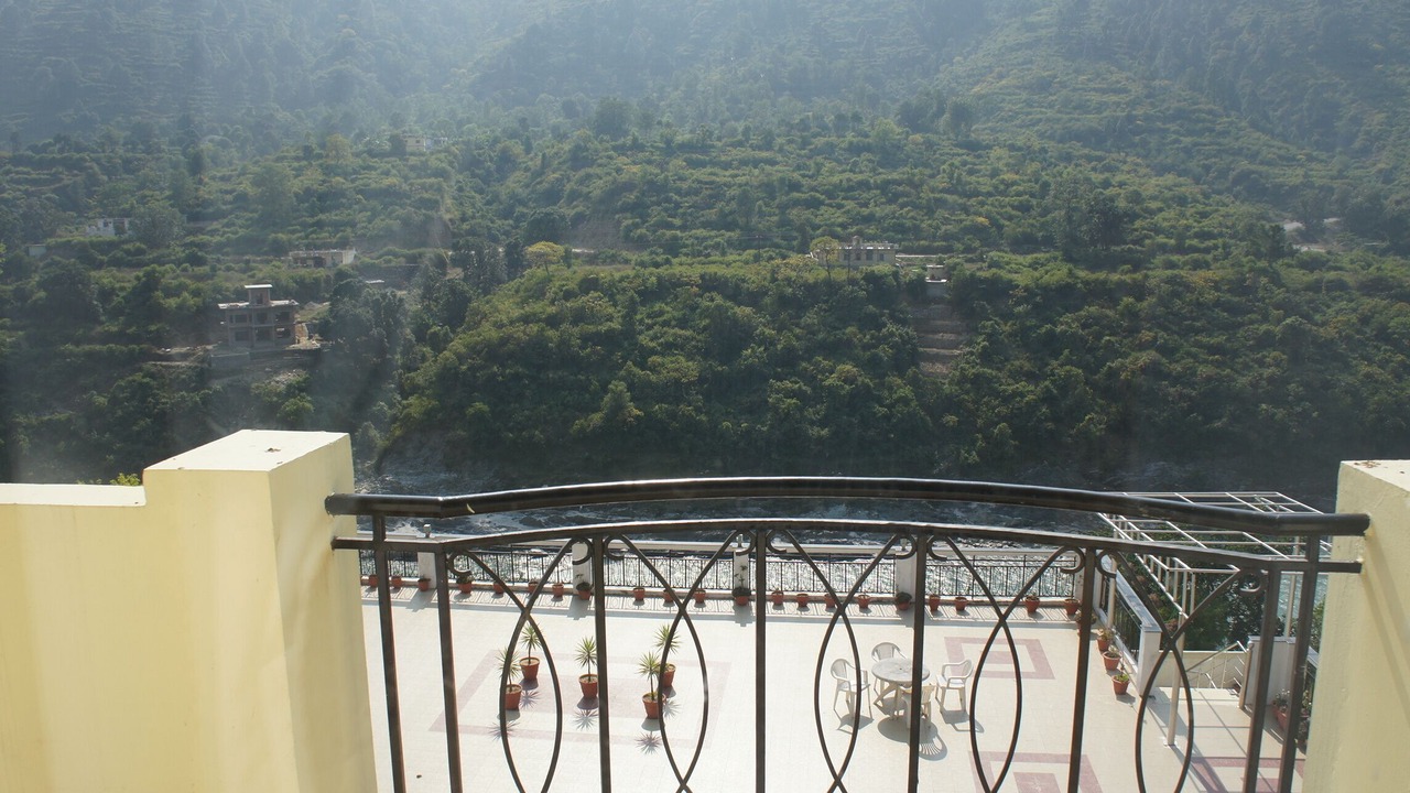 Photo of Patio Balcony in Srinagar