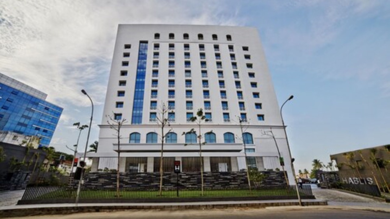 Photo of Buildings in Guindy