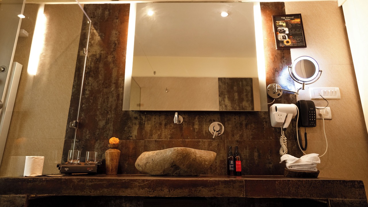 Photo of Bathroom in Jakh