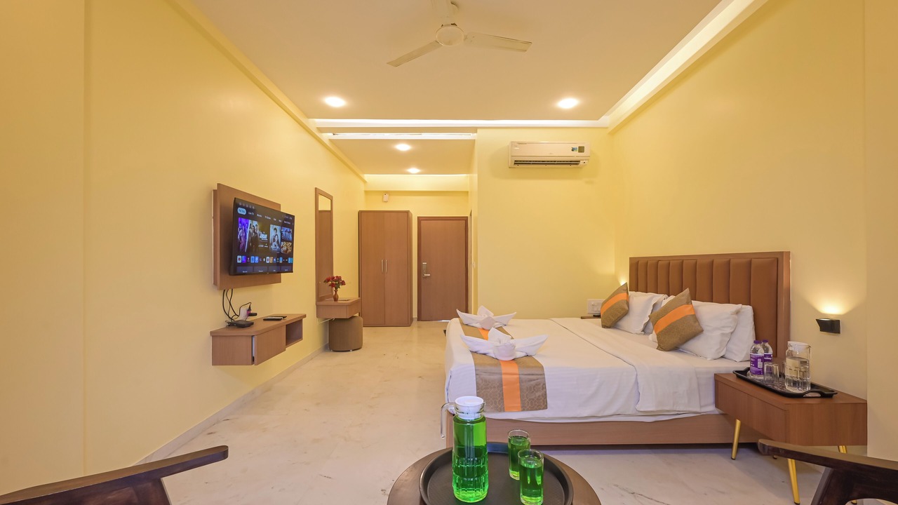 Photo of Bedroom in Lonavala