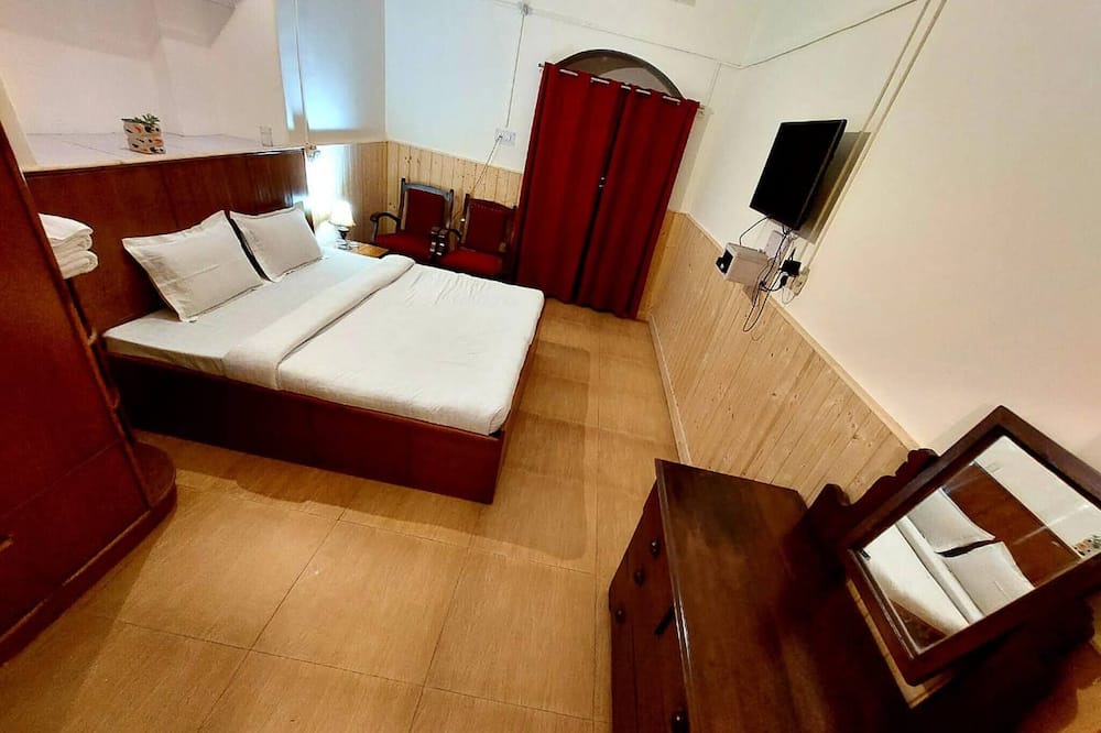 Photo of Bedroom in The Mall Road