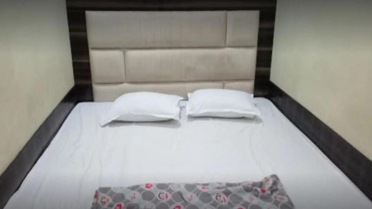 Photo of Bedroom in Kolkata