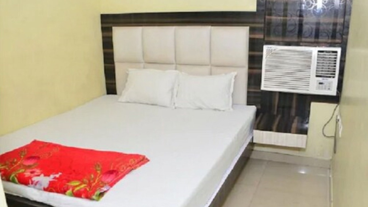 Photo of Bedroom in Kolkata