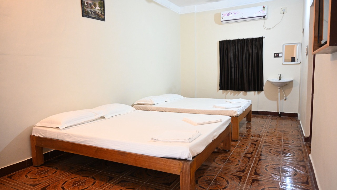 Photo of Bedroom in Pondicherry Beach