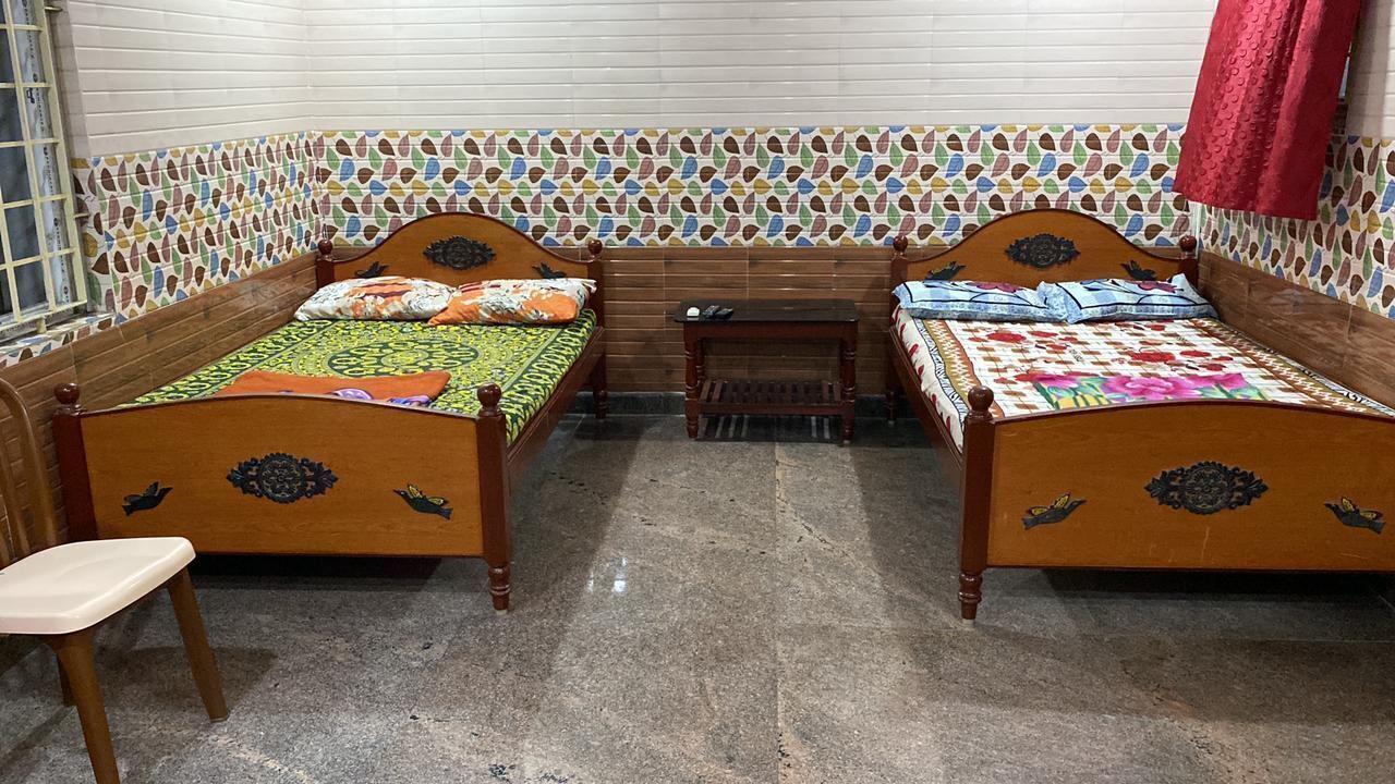 Photo of Bedroom in Arakkonam