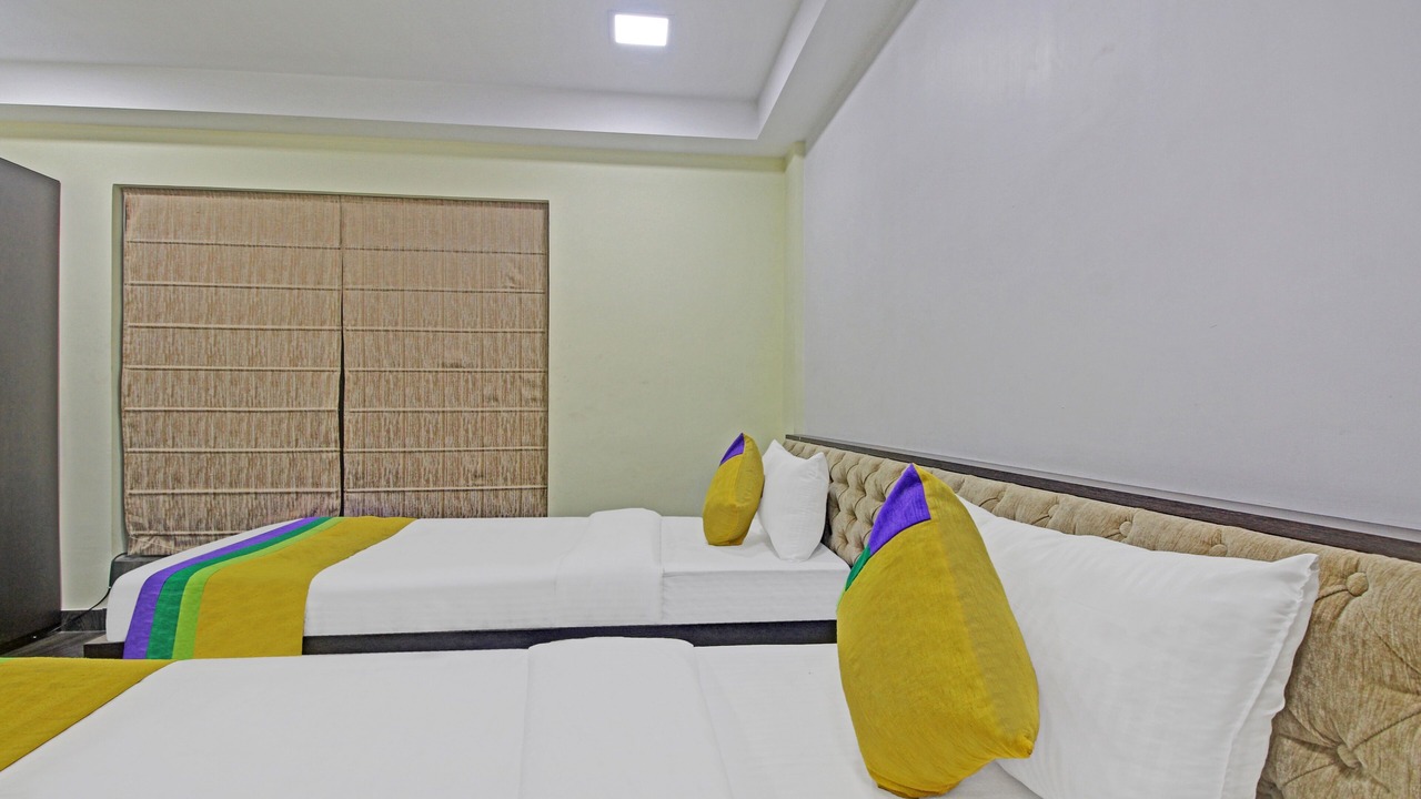 Photo of Bedroom in Kalighat