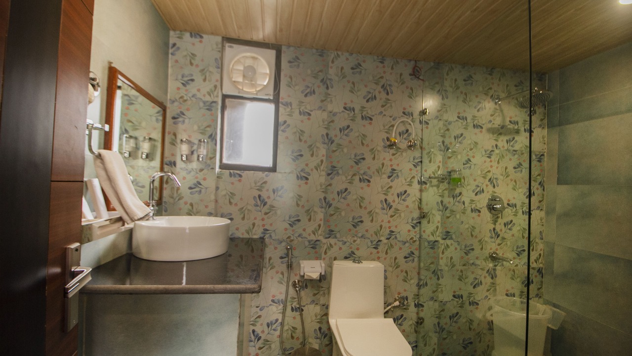 Photo of Bathroom in Badrinath