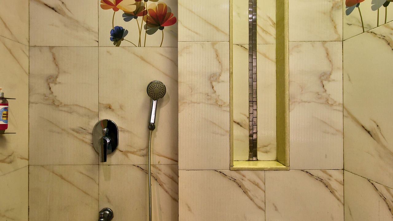Photo of Bathroom in Juhu