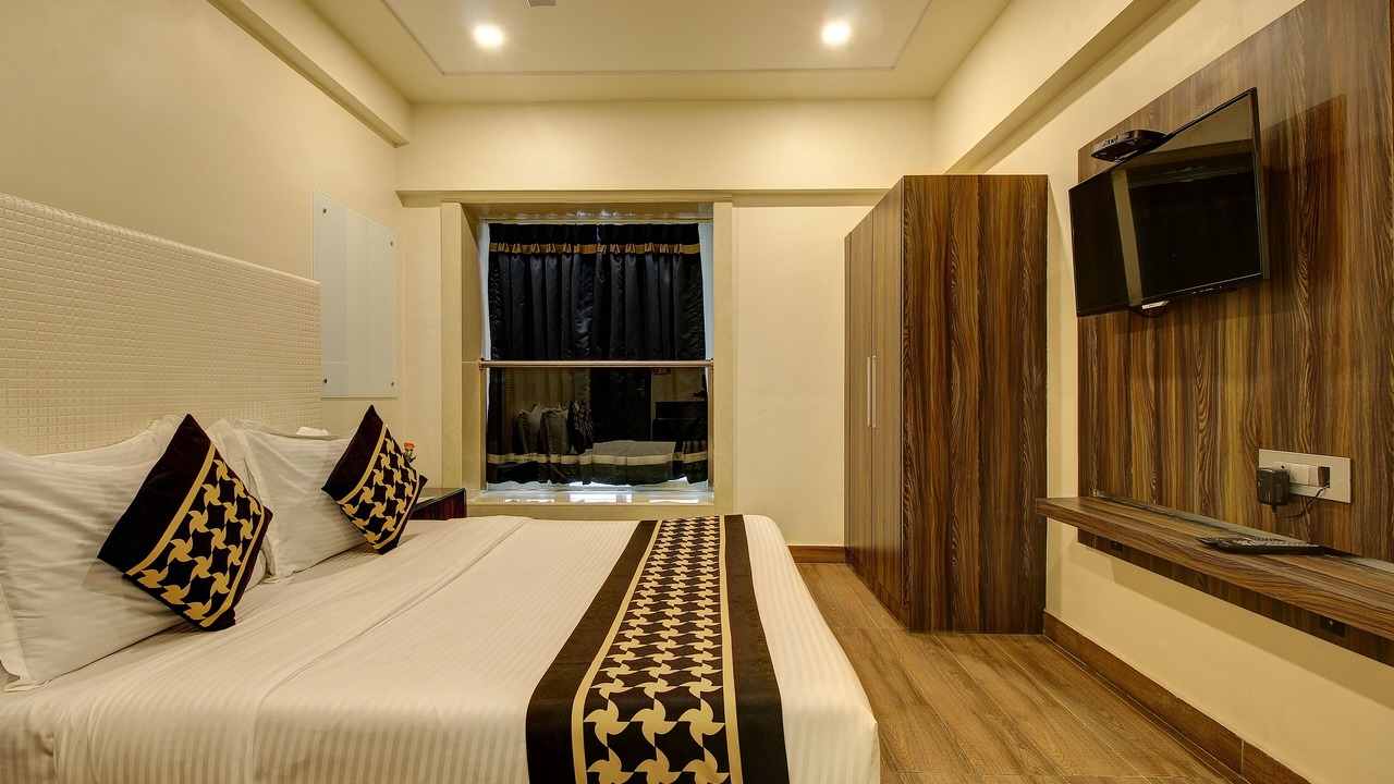 Photo of Bedroom in Juhu