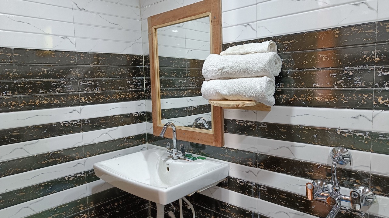 Photo of Bathroom in Pangot