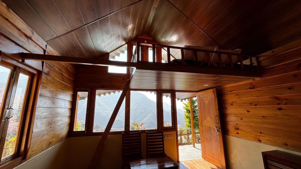 Photo of Bedroom in Pangot