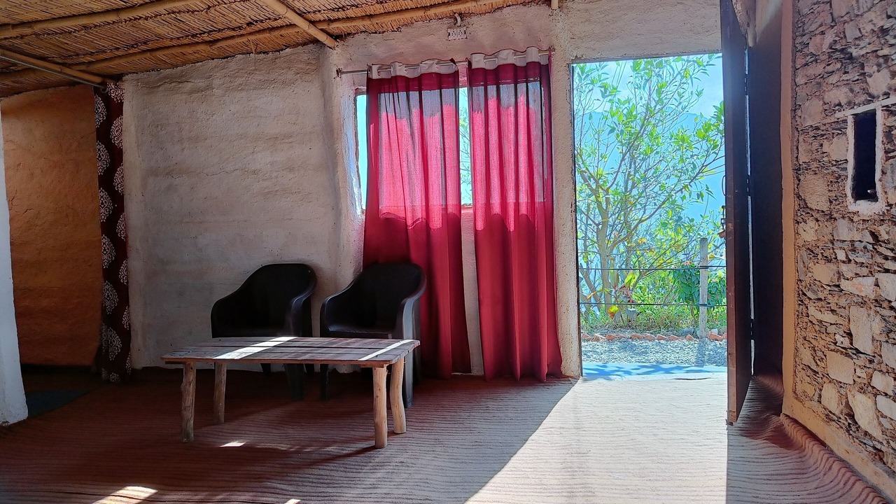 Photo of Bedroom in Pangot