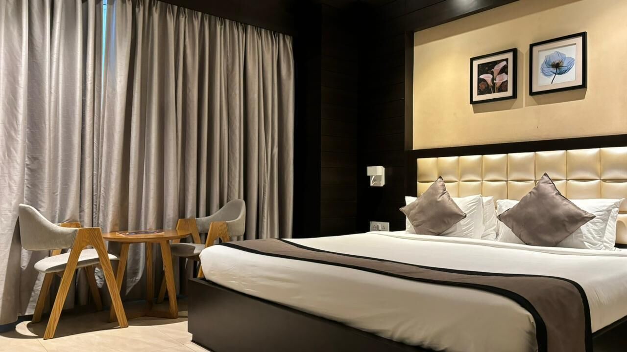 Photo of Bedroom in Medinipur