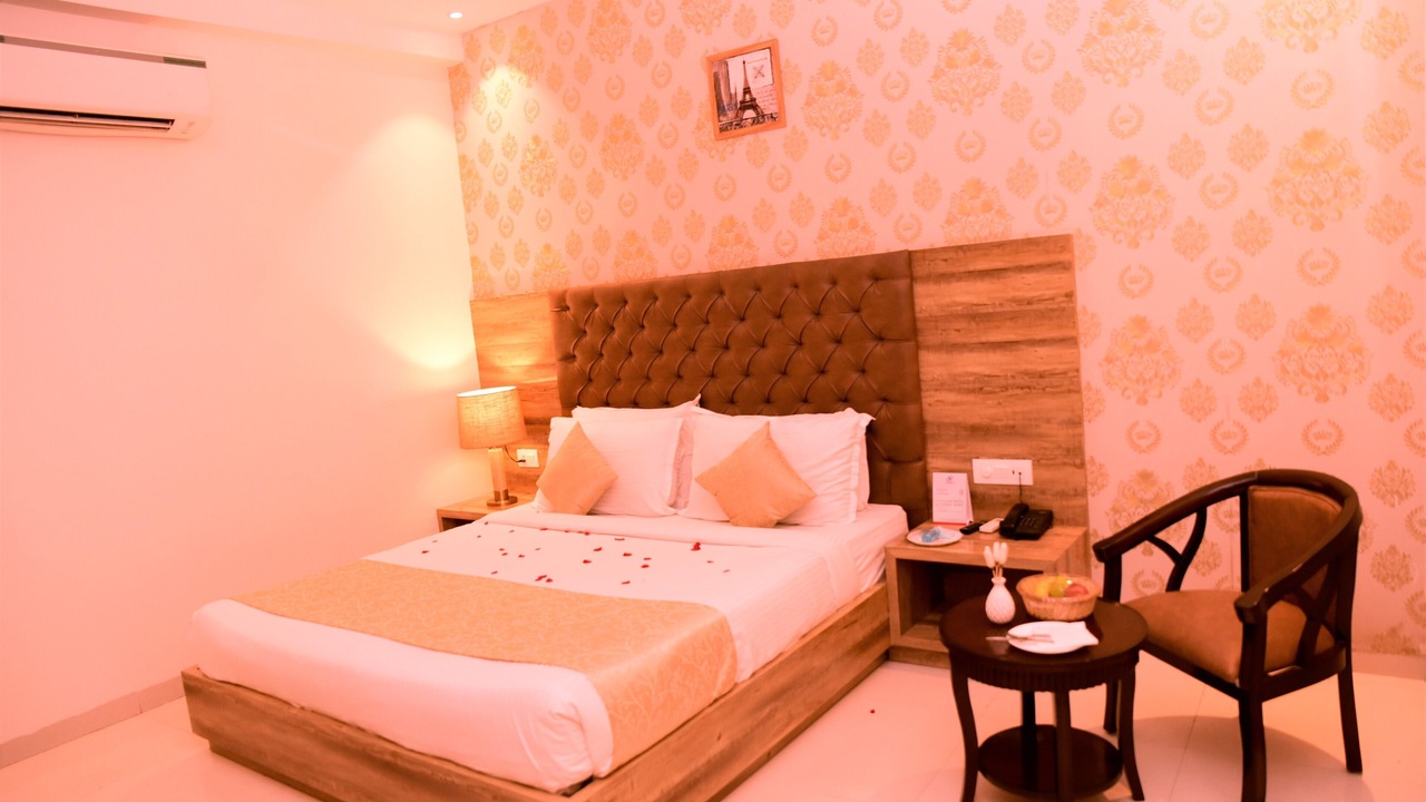 Photo of Bedroom in Mahipalpur