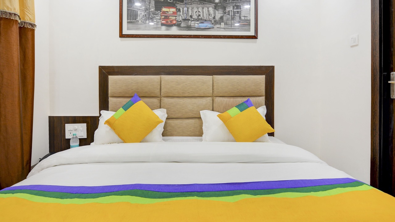 Photo of Bedroom in Roorkee