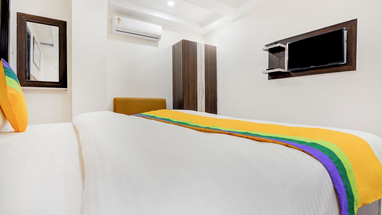 Photo of Bedroom in Roorkee