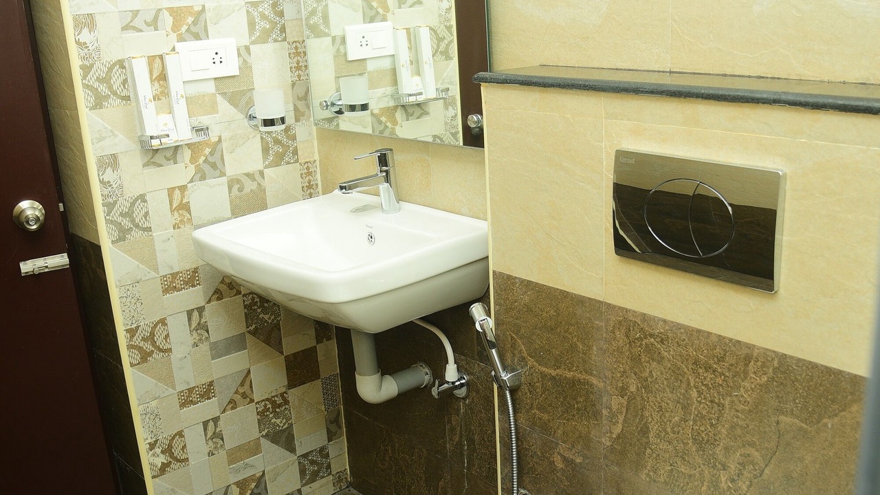 Photo of Bathroom in Kuilapalayam