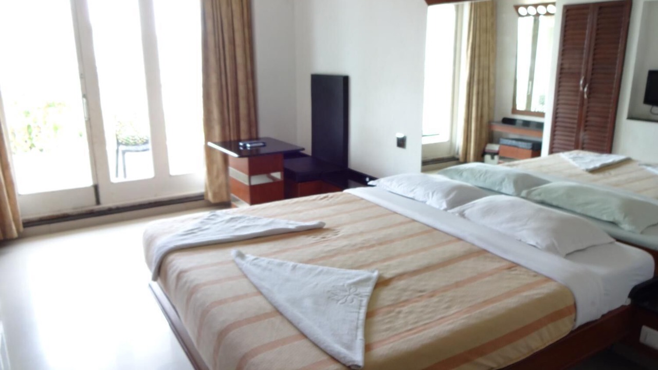Photo of Bedroom in White Town