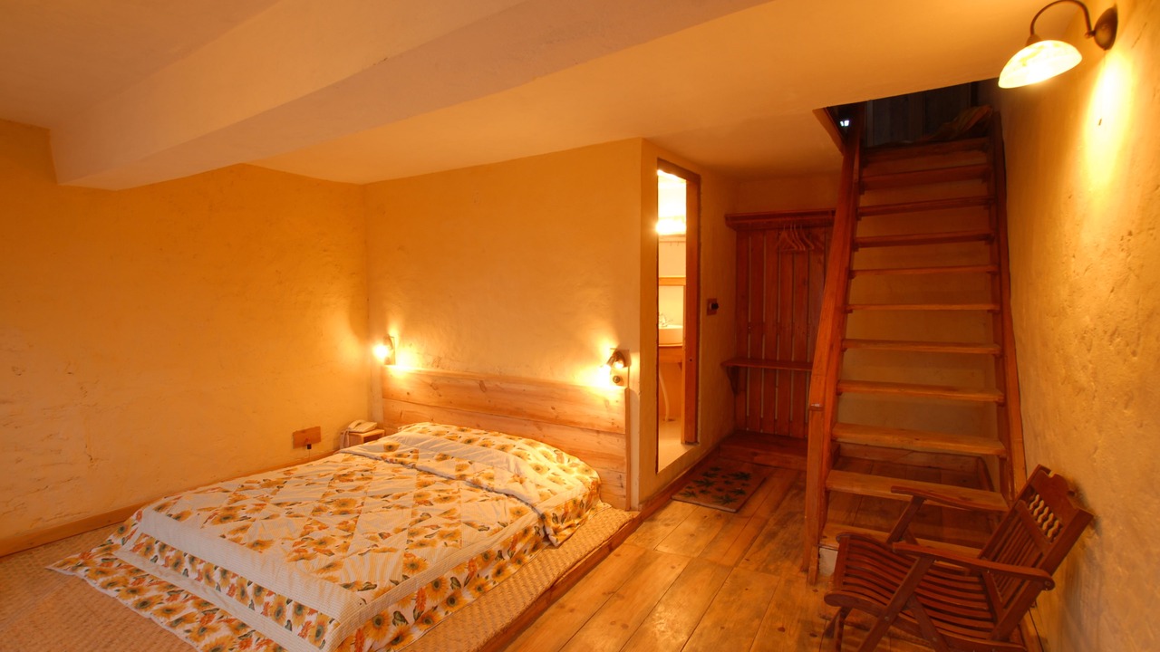 Photo of Bedroom in Kausani