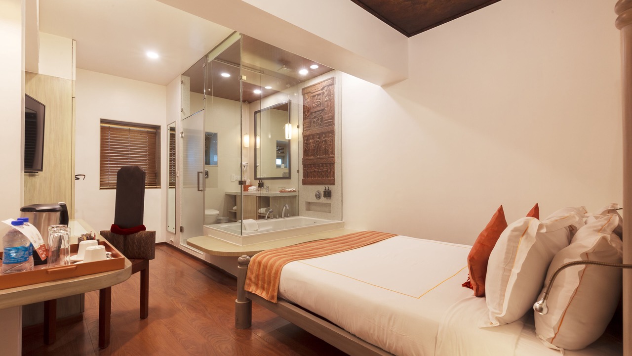 Photo of Bedroom in Pali Hill