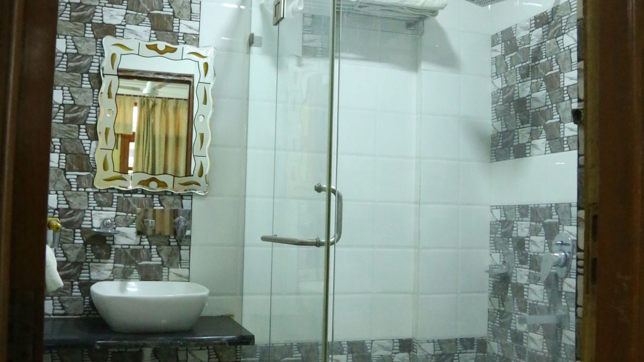 Photo of Bathroom in Nathdwara