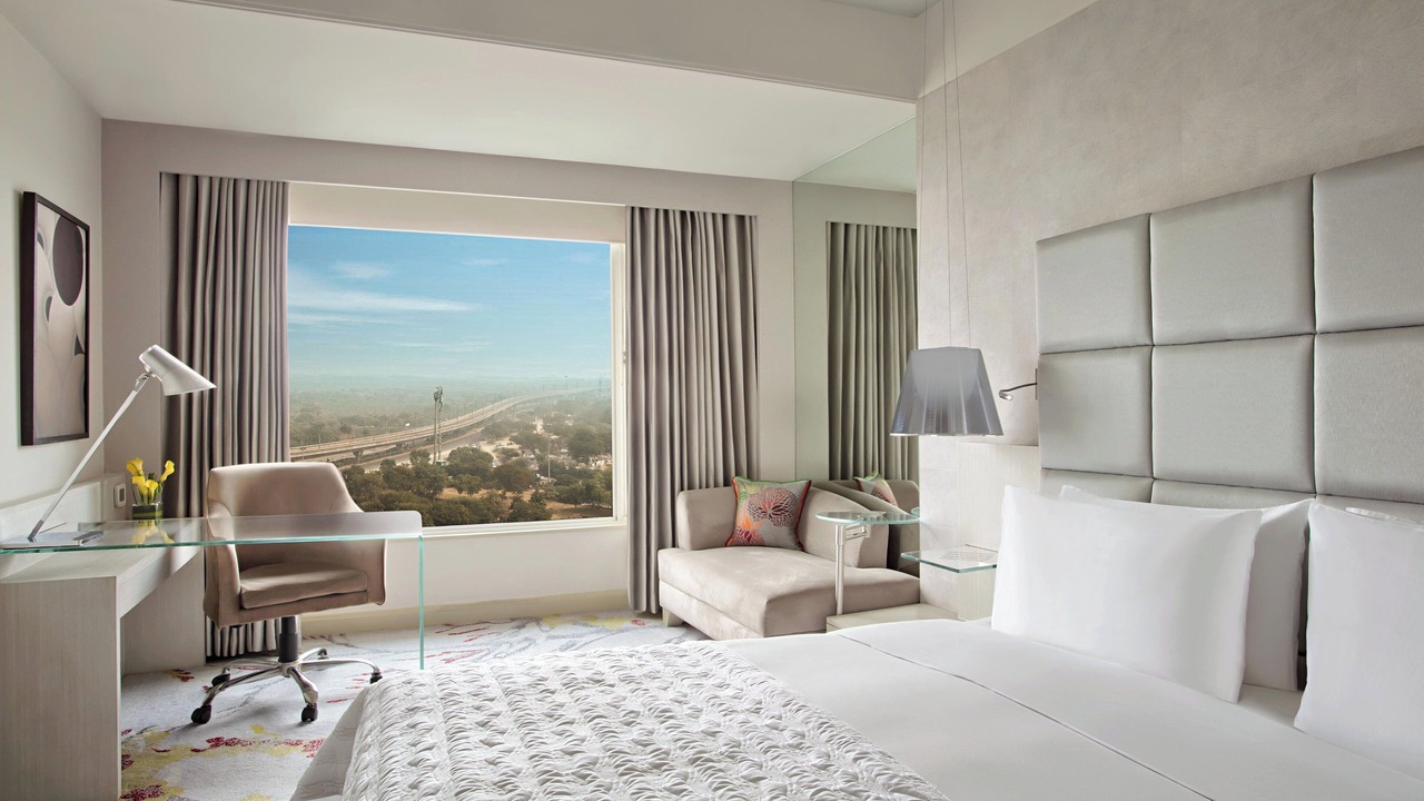 Photo of Bedroom in DLF Phase 3