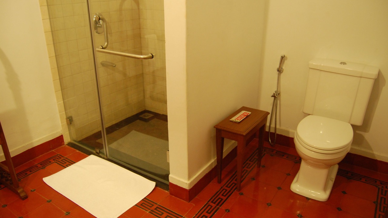 Photo of Bathroom in Kanadukattan
