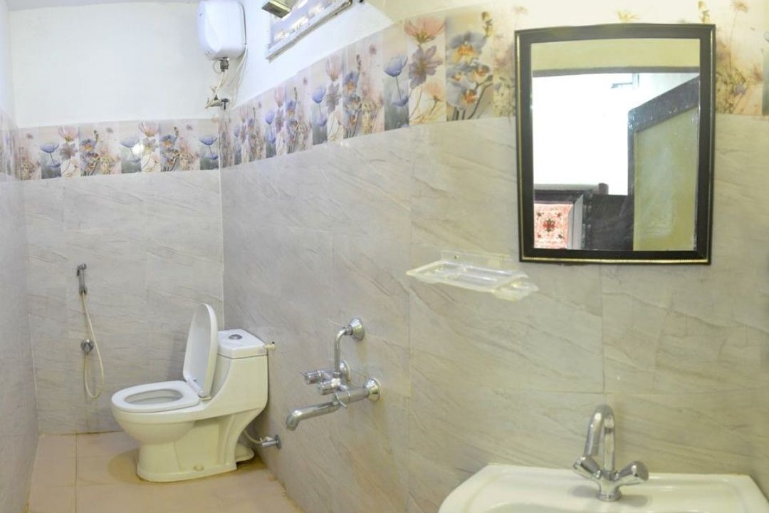 Photo of Bathroom in Mahabalipuram Beach