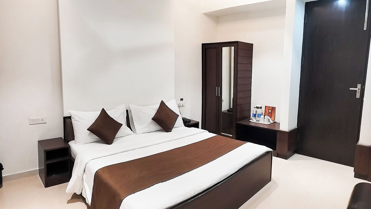 Photo of Bedroom in Kalka