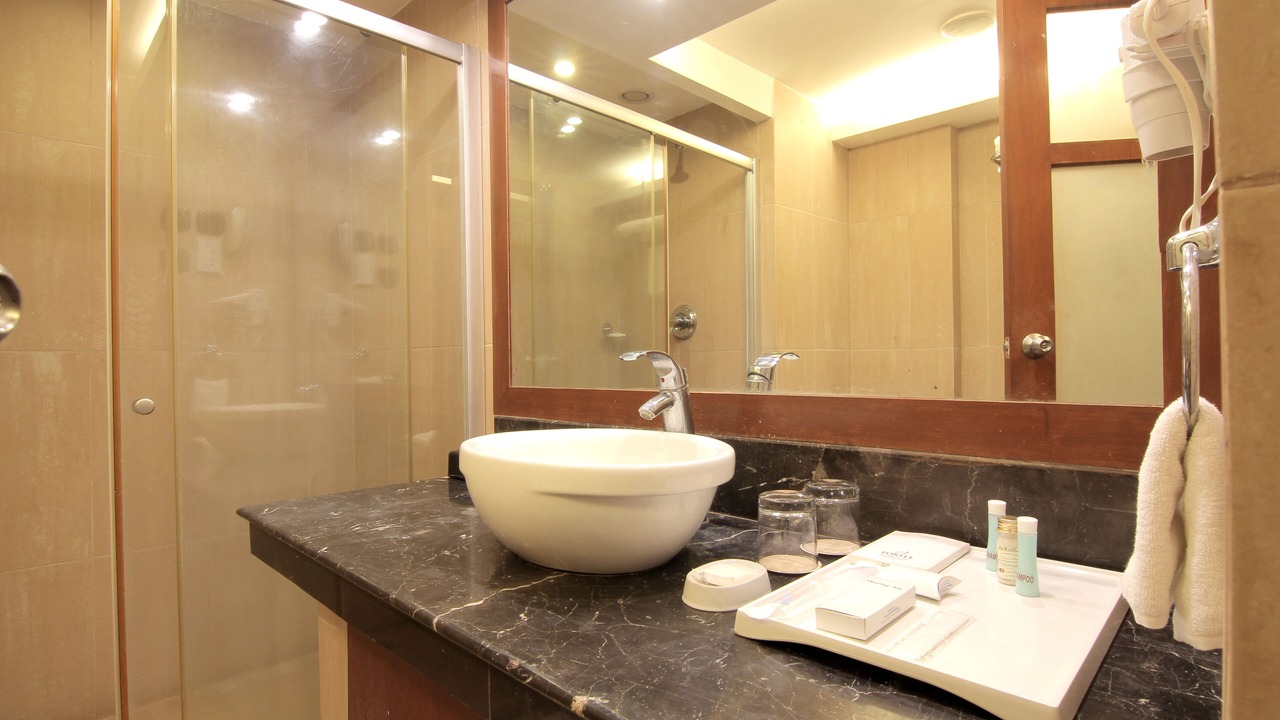 Photo of Bathroom in Egmore