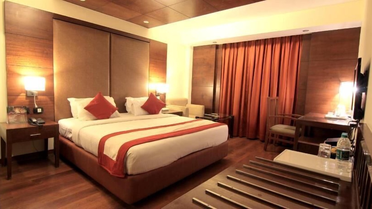 Photo of Bedroom in Egmore