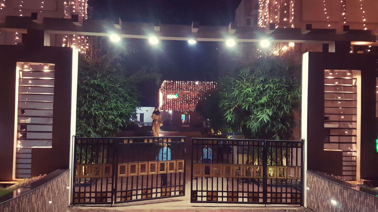 Photo of Outdoor in Daronda