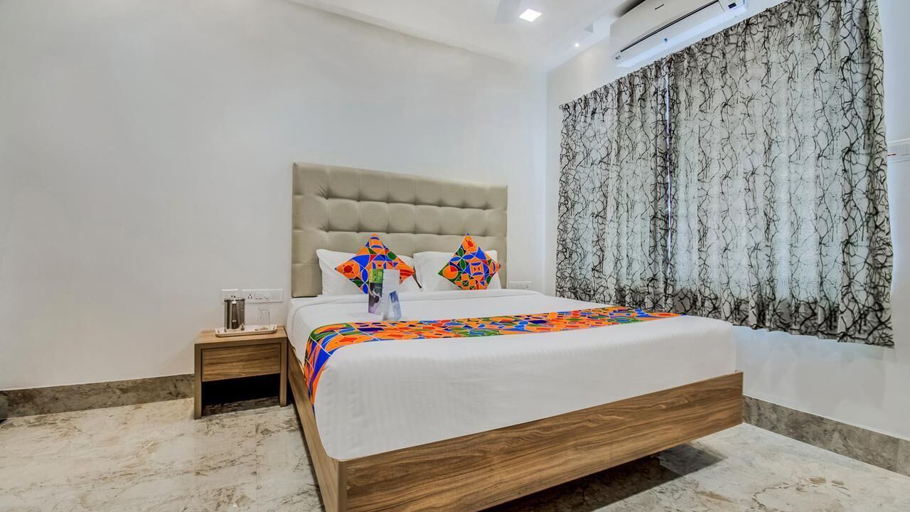 Photo of Bedroom in Hope College