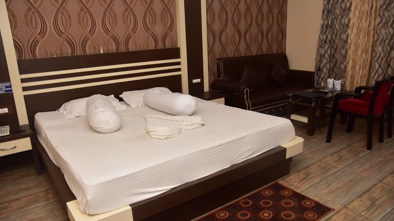 Photo of Bedroom in Mandarmani