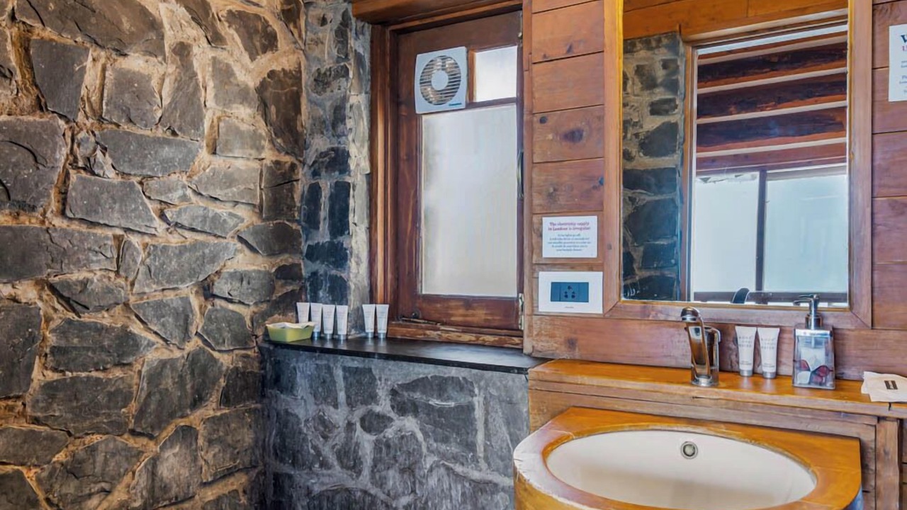 Photo of Bathroom in Landour