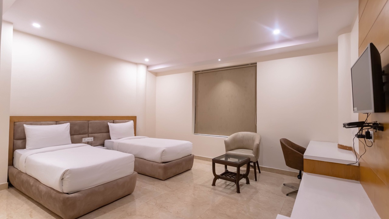 Photo of Bedroom in Dhanbad