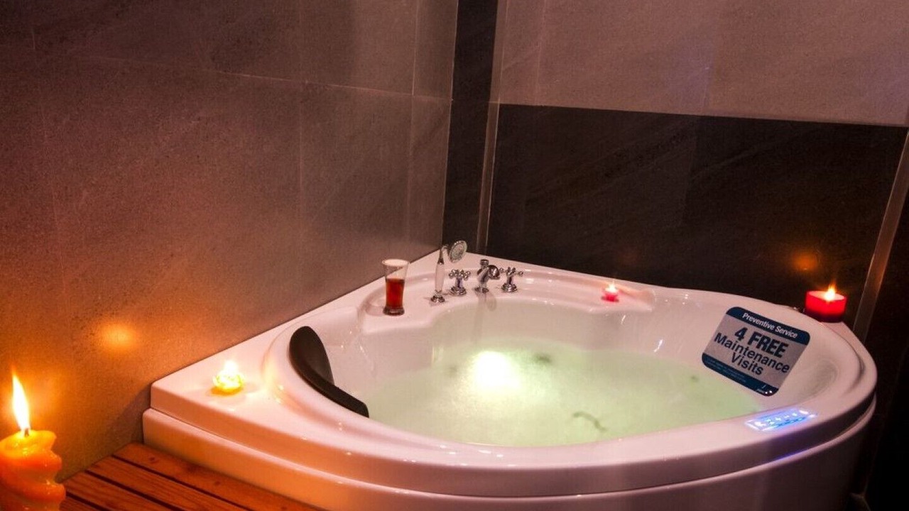 Photo of Bathroom in Kaul