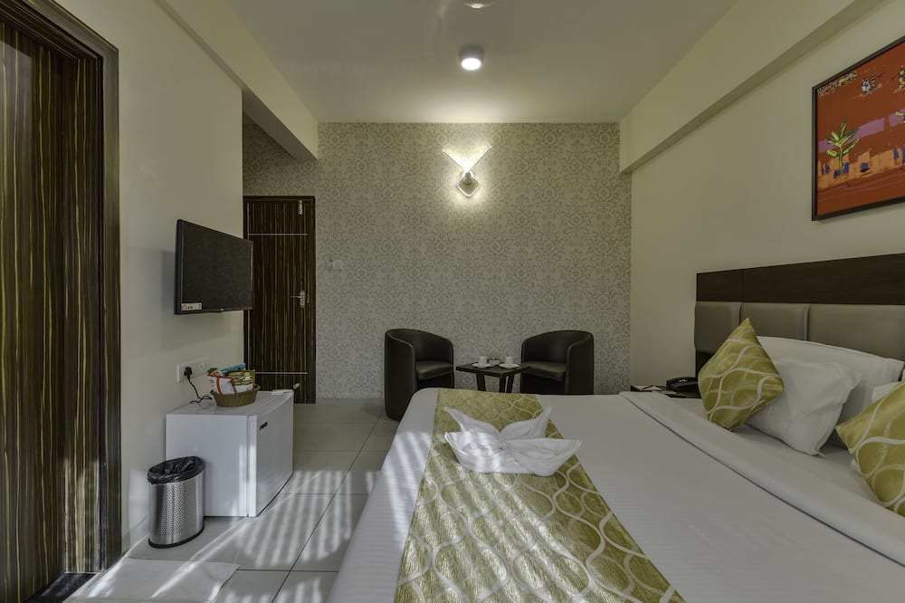 Photo of Bedroom in Mhow