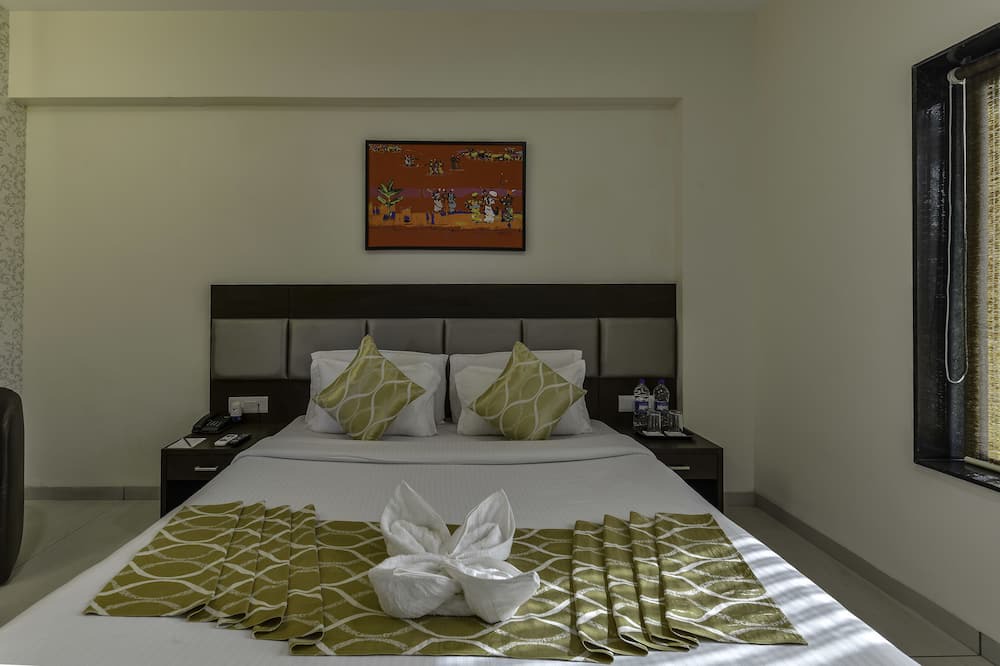 Photo of Bedroom in Mhow