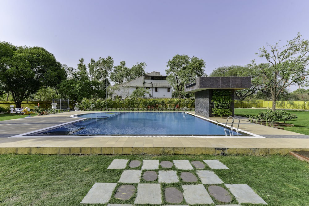 Photo of Outdoor in Mhow