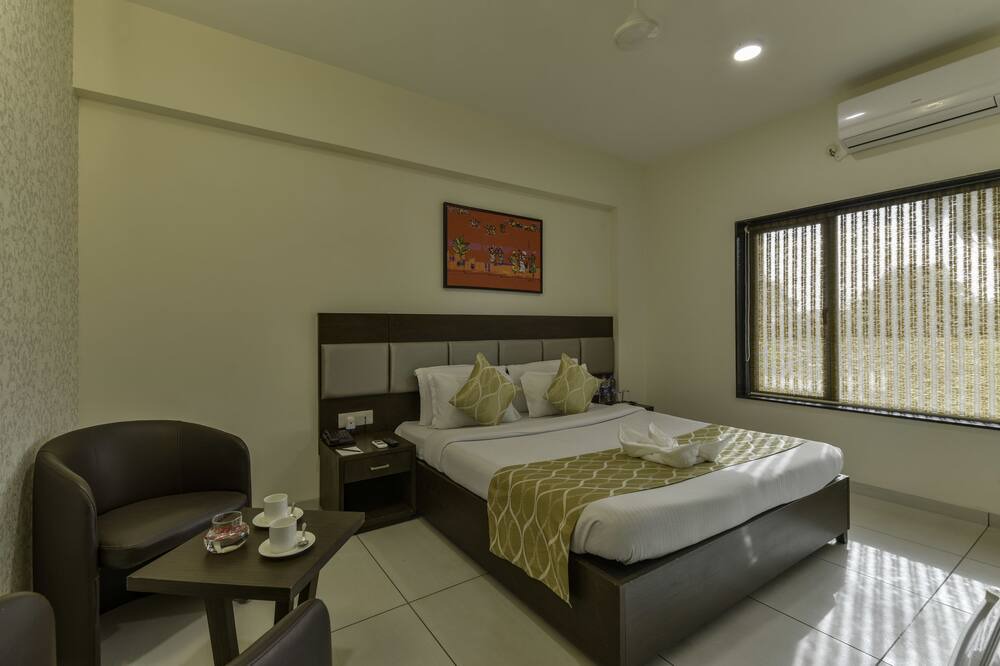 Photo of Bedroom in Mhow