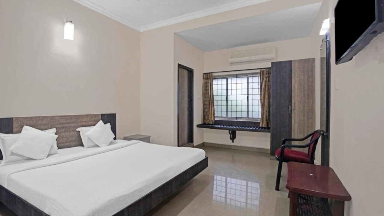 Photo of Bedroom in Koyambedu