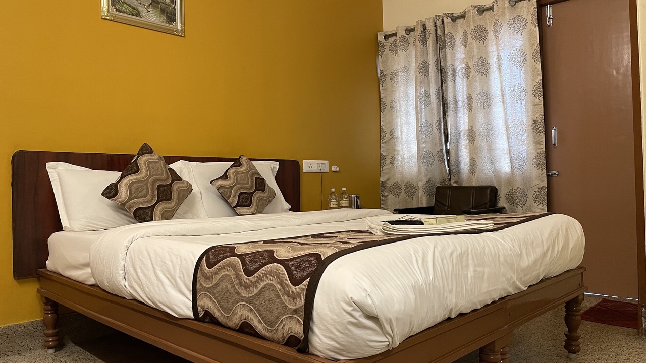 Photo of Bedroom in Madurai Main
