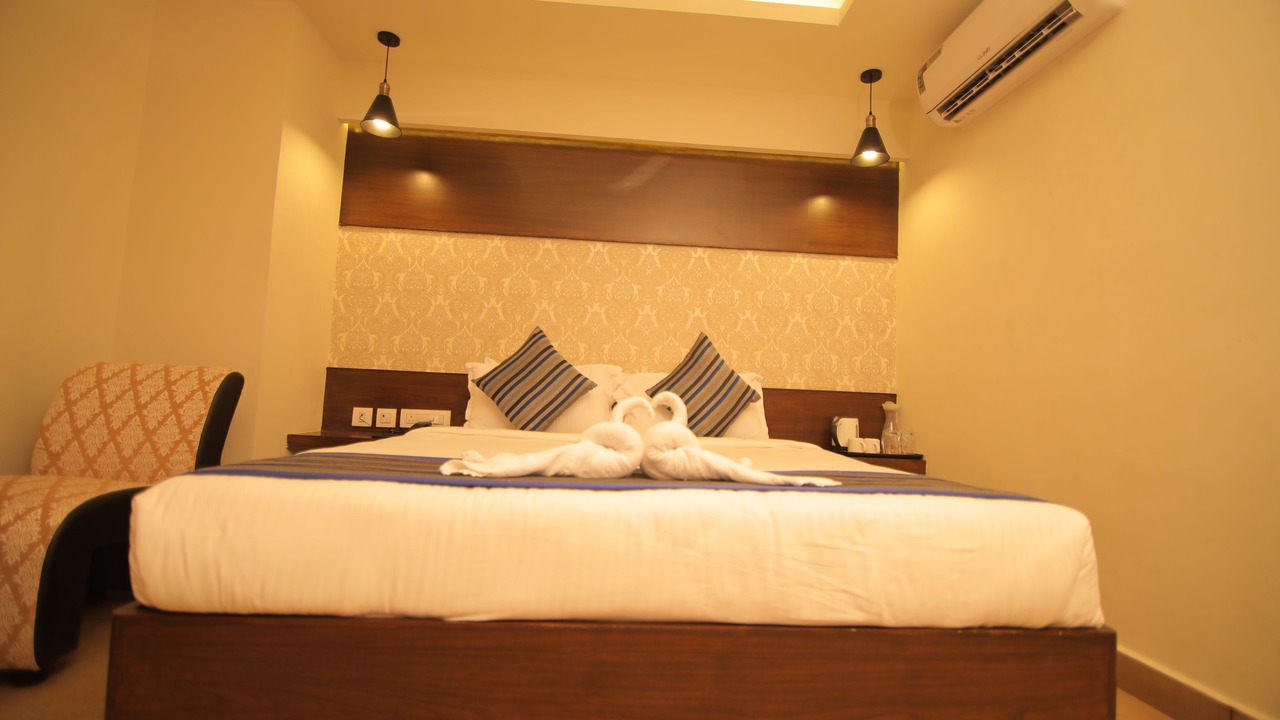 Photo of Bedroom in Mylapore Tiruvallikk