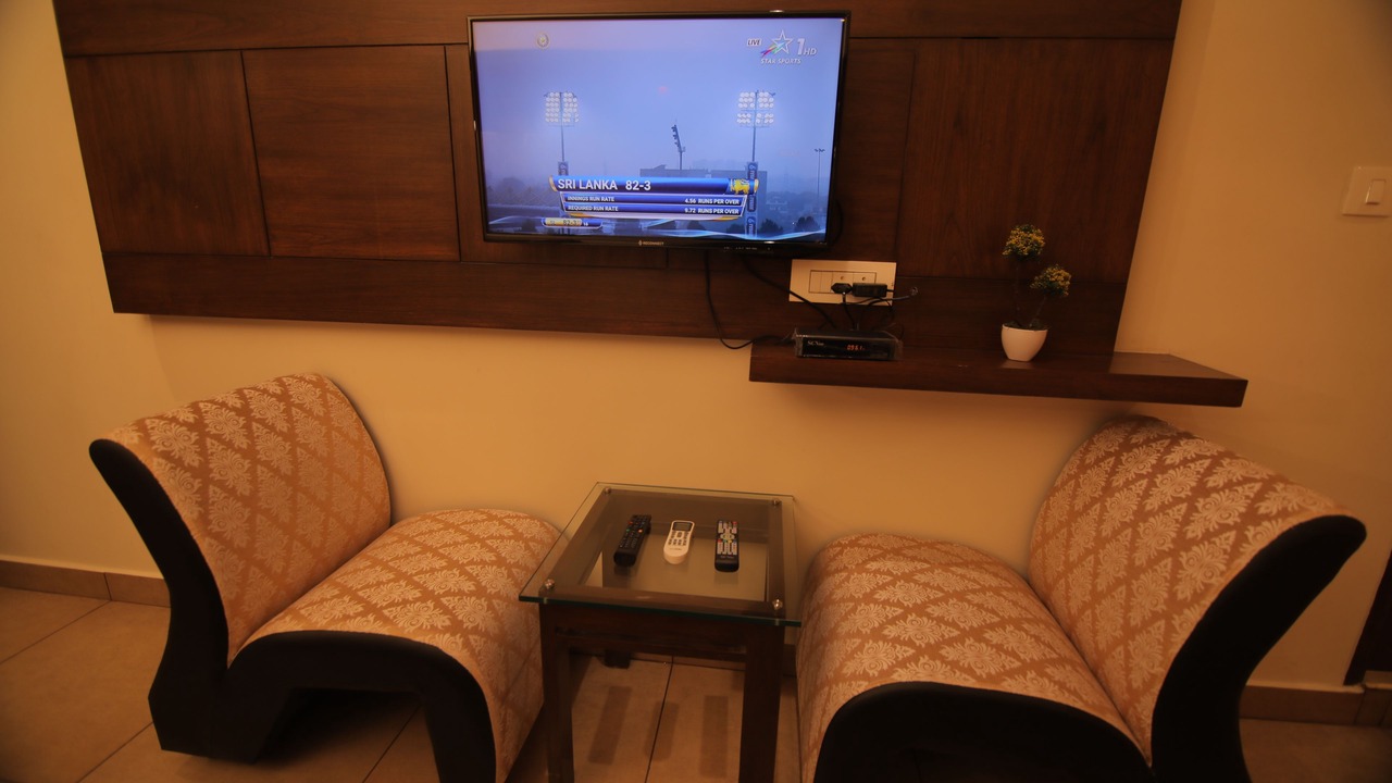 Photo of Bedroom in Mylapore Tiruvallikk