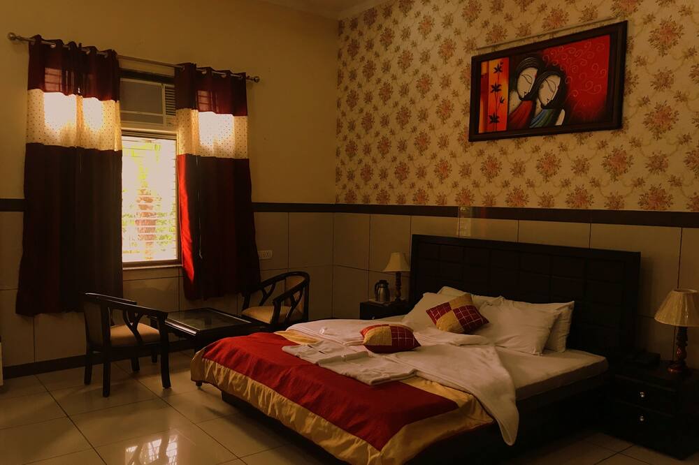 Photo of Bedroom in Murthal